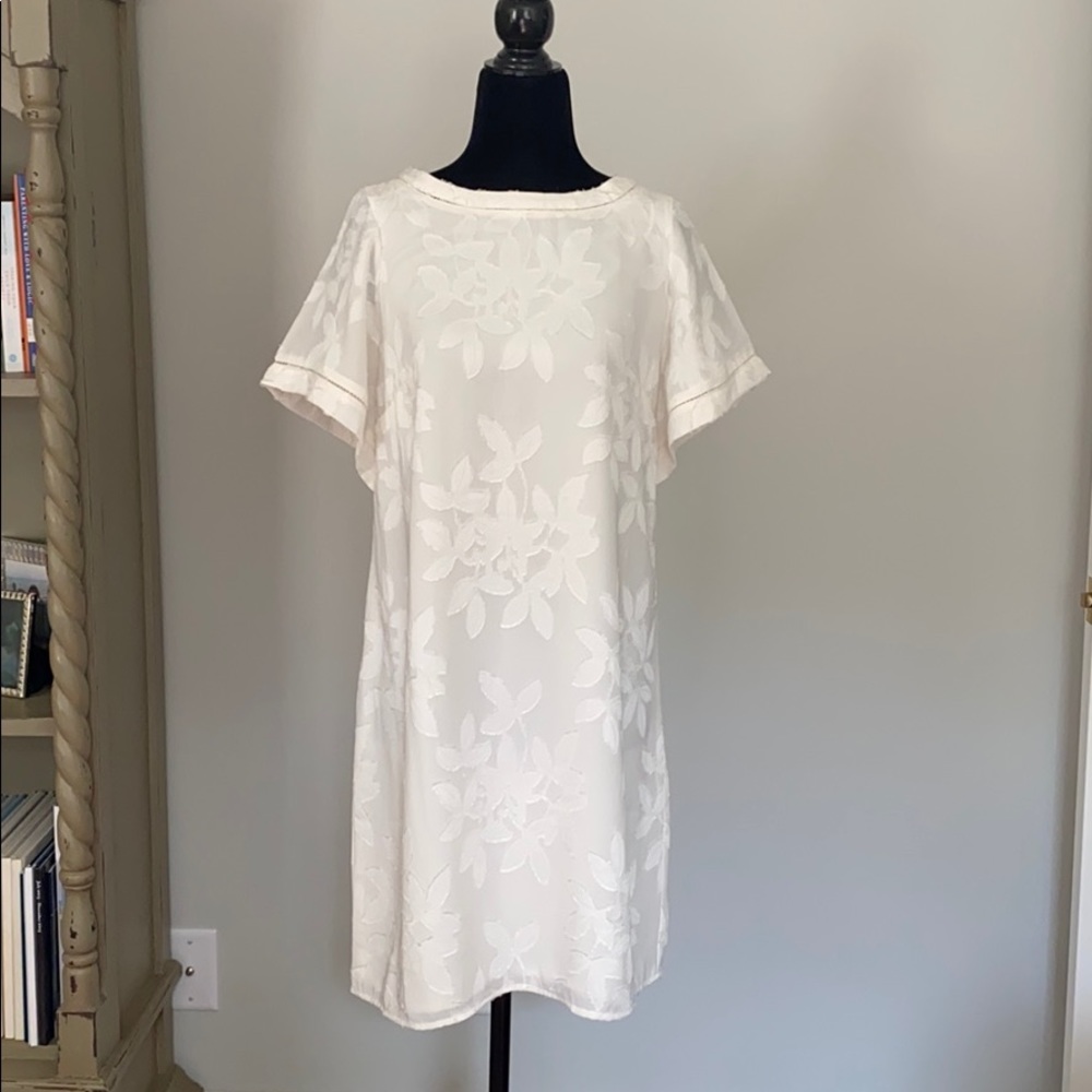 NWOT Cream Ann Taylor Shift